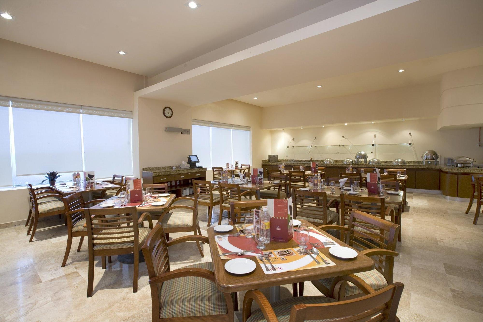 Fiesta Inn Coatzacoalcos Eksteriør bilde