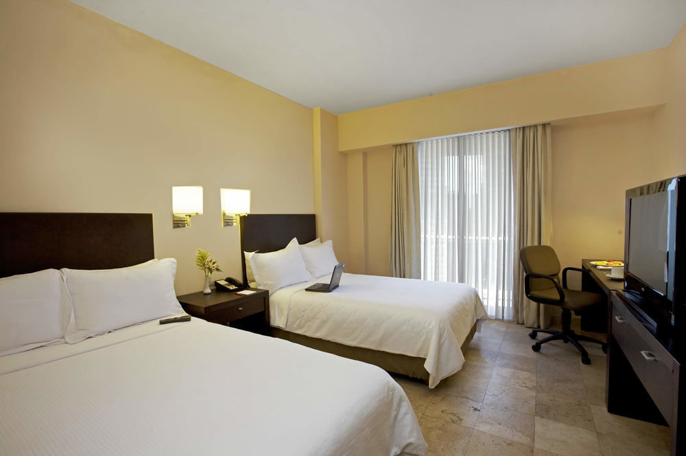 Fiesta Inn Coatzacoalcos Eksteriør bilde