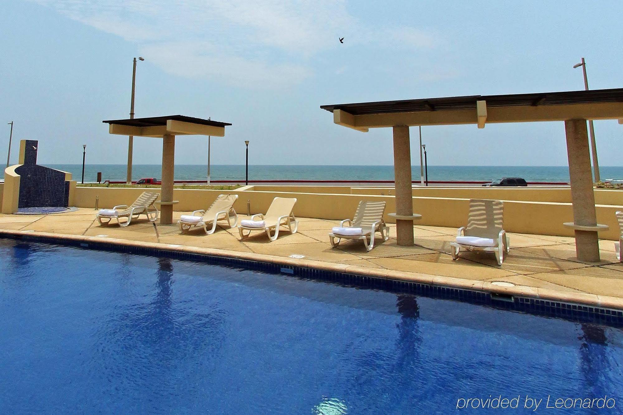 Fiesta Inn Coatzacoalcos Eksteriør bilde